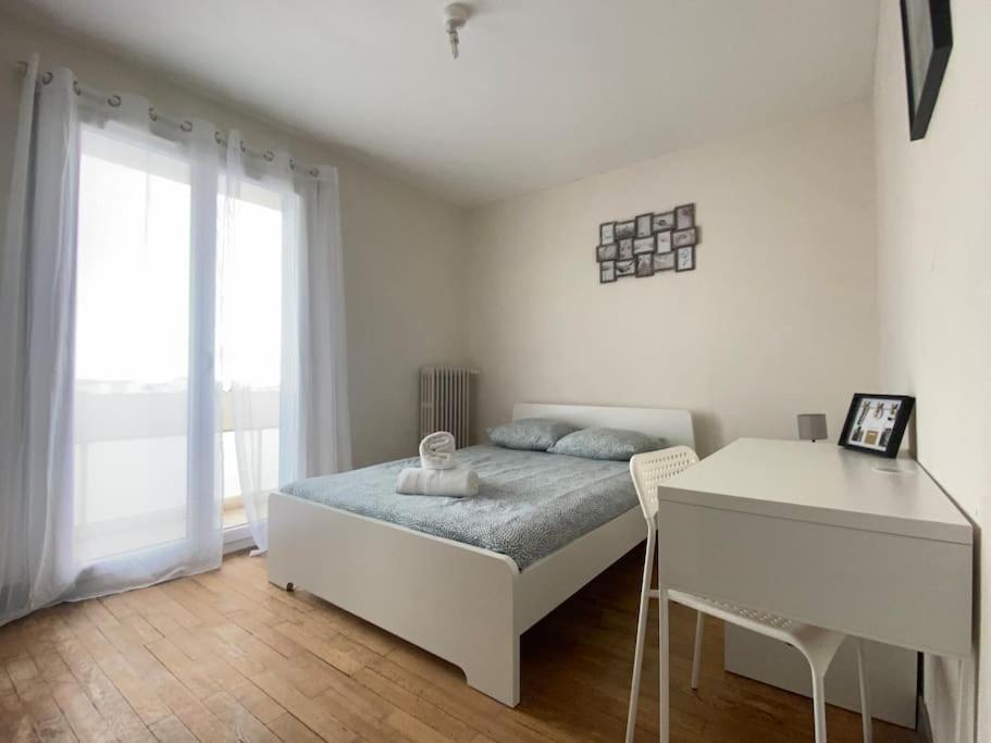 Joli T4 Avec Balcon, Place De Parking - Oradou Apartment Clermont-Ferrand
